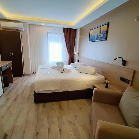 Hotel Palmiye Royale Palace *