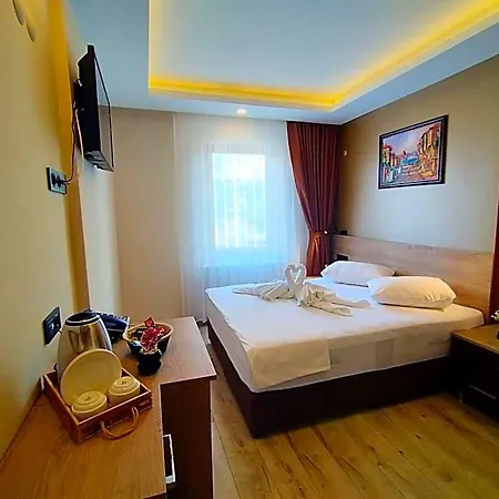 Hotel Palmiye Royale Palace 3*